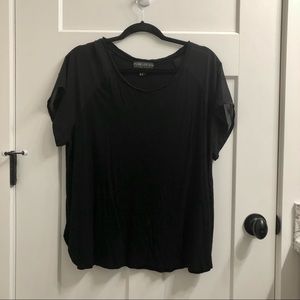 𝐅𝐨𝐫𝐞𝐯𝐞𝐫 𝟐𝟏 𝐁𝐥𝐚𝐜𝐤 𝐁𝐥𝐨𝐮𝐬𝐞